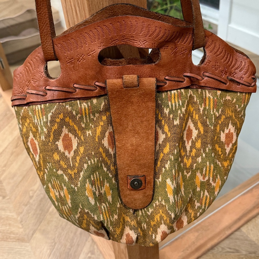 Patricia Nash Italian leather purse - Picture 6 of 7